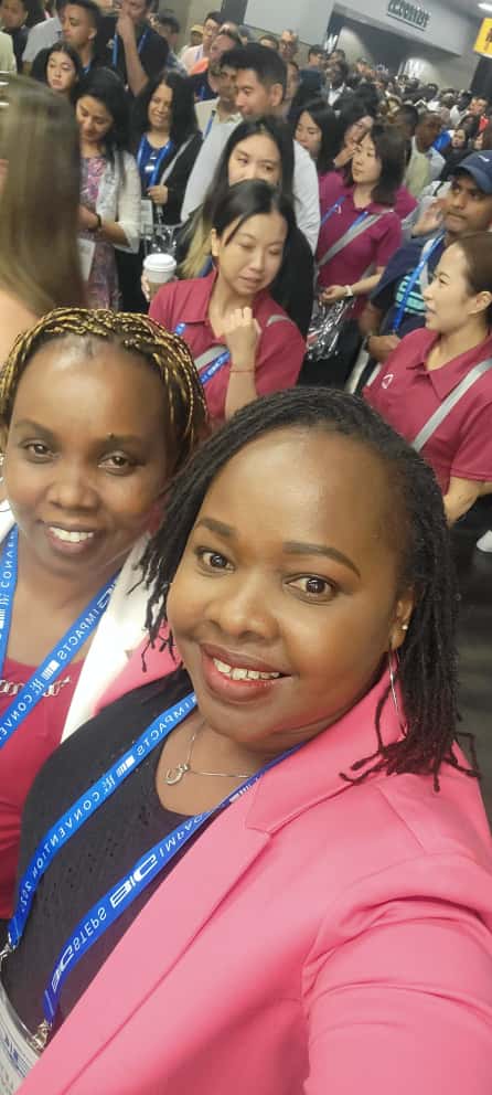 Gladys and Sammy at industry conference